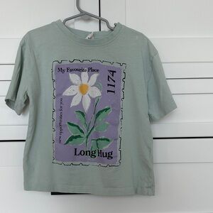 Zara Kids 8-9 (true size 6-7) Green T-Shirt with Purple Graphic